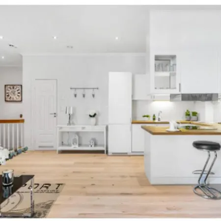 Central & Large - Modern 2b @ Majorstuen